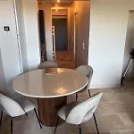 Neuf Vue Sur Et Piscine Apartman *
